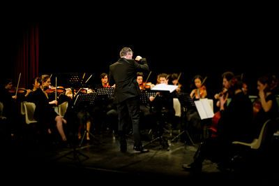 Heading to Your First Classical Concert? Read This First!