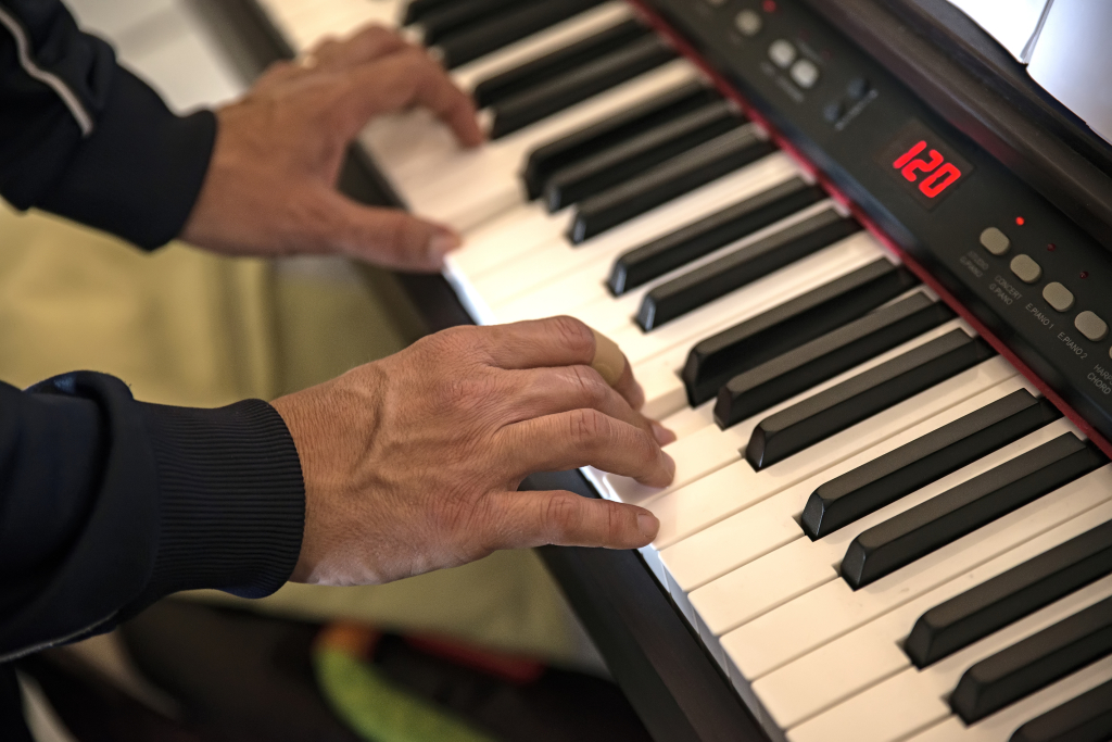 digital-piano-buying-guide